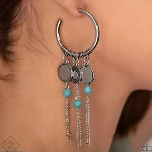 Paparazzi Preppy Pinnacle Hoop Earrings NWT
